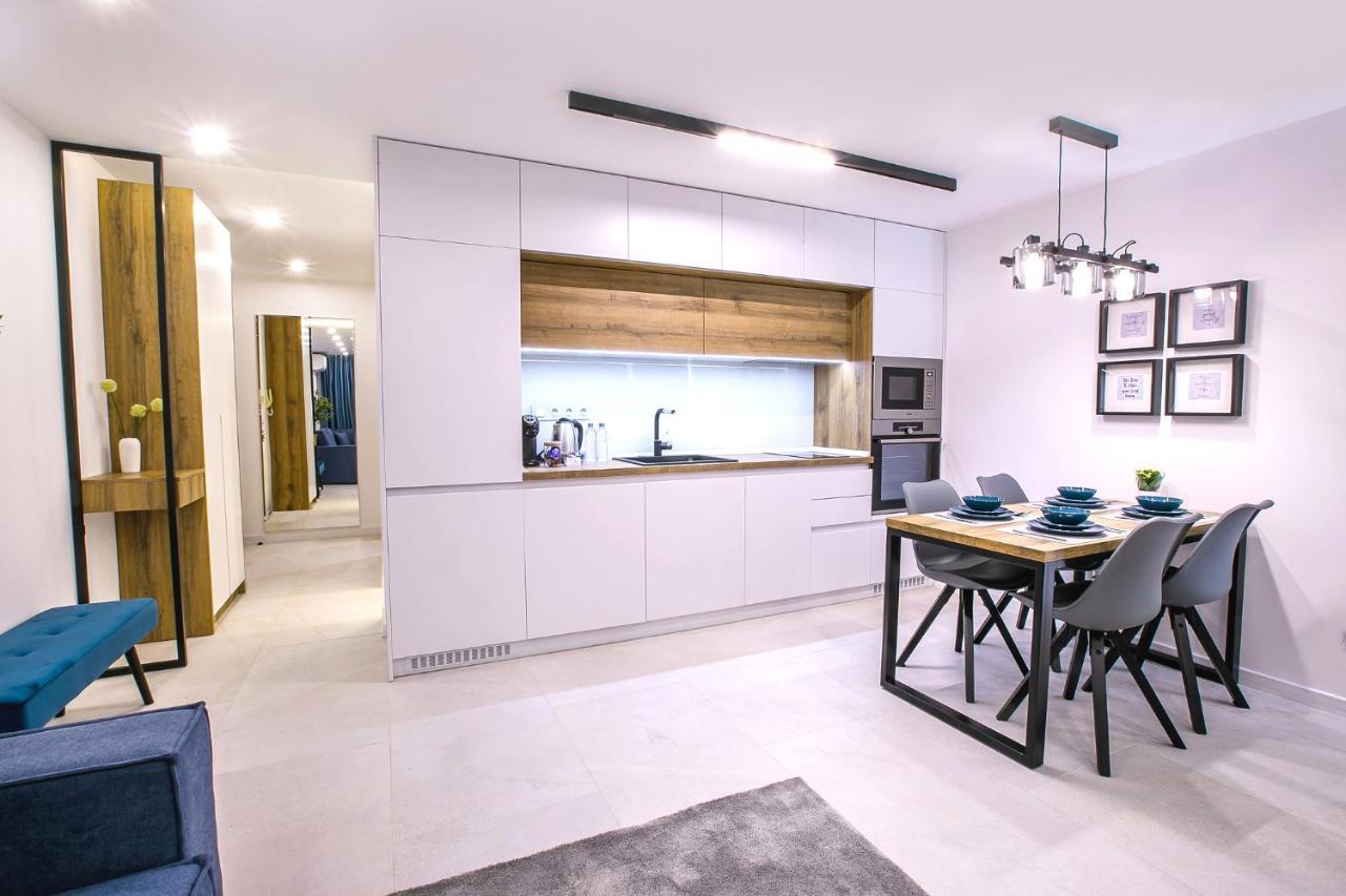 סנדנסקי South Place Apartments מראה חיצוני תמונה