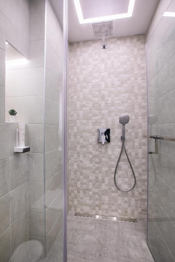 סנדנסקי South Place Apartments מראה חיצוני תמונה