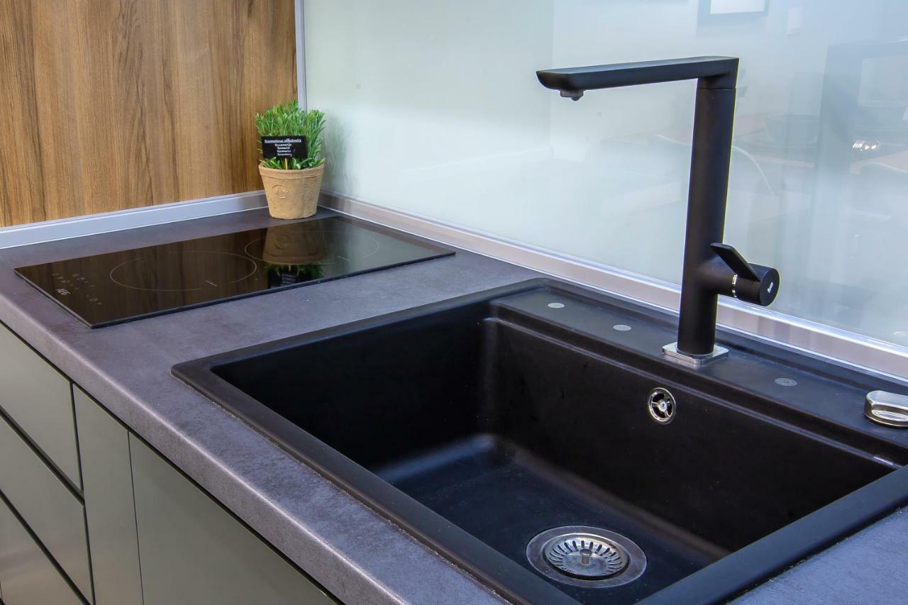סנדנסקי South Place Apartments מראה חיצוני תמונה