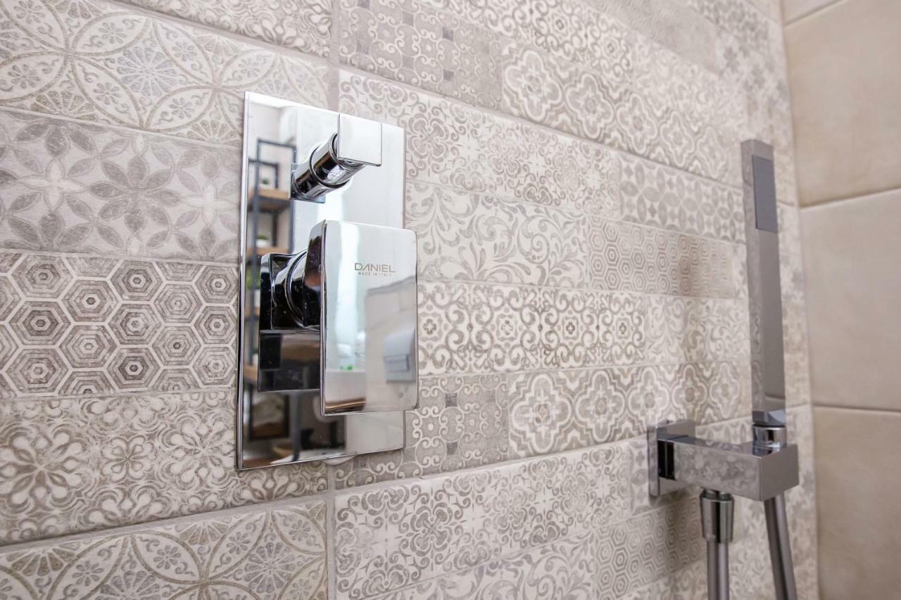 סנדנסקי South Place Apartments מראה חיצוני תמונה