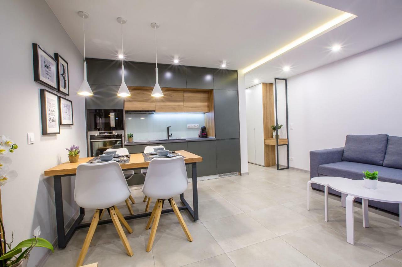 סנדנסקי South Place Apartments מראה חיצוני תמונה